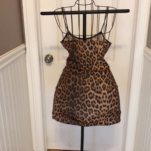 Early 2000”s TRIPP NYC leopard slip dress - Picture 3 of 6